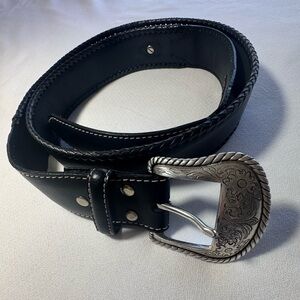 Nacona Ladies Black Leather Belt with Silver Buckle 42”